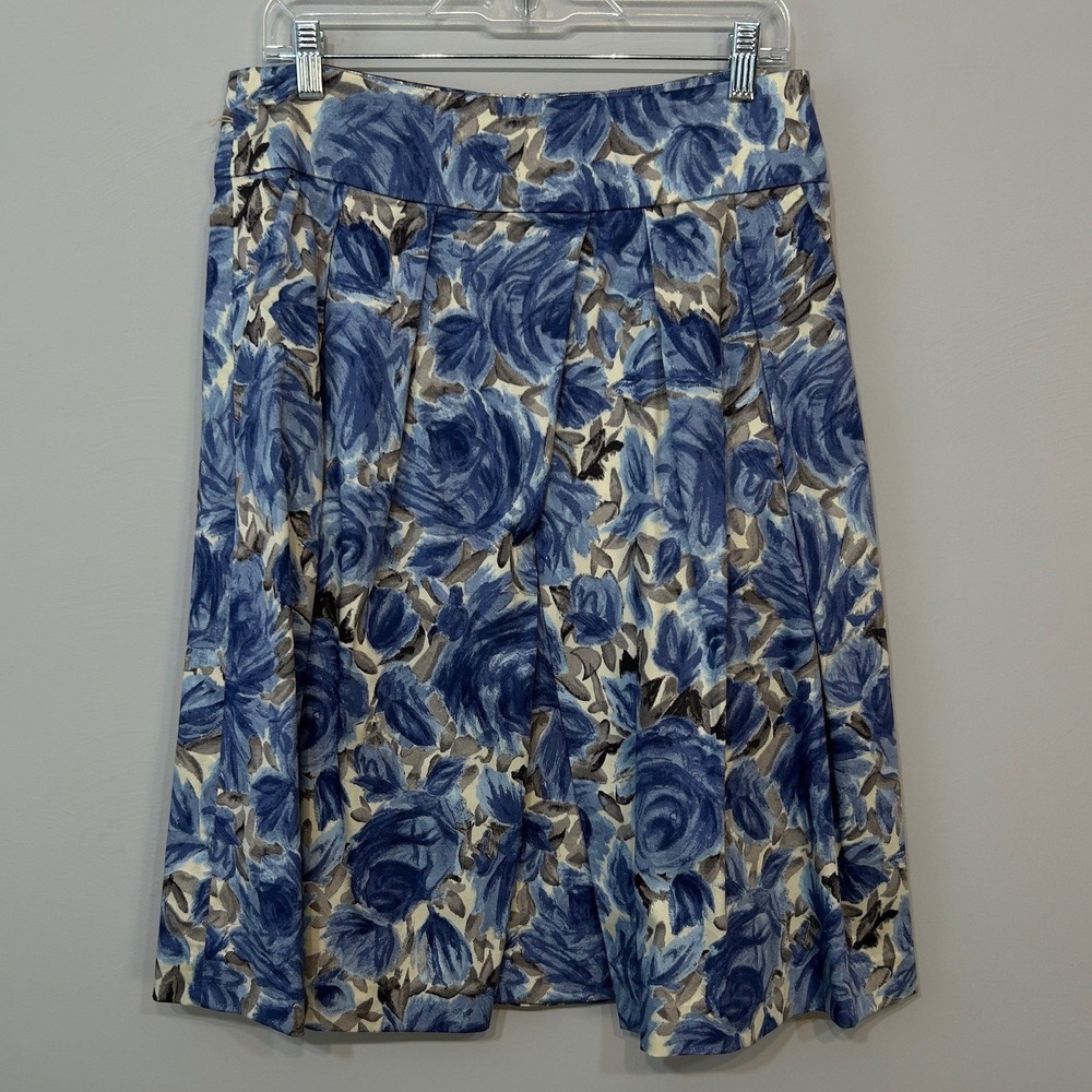 Talbots Floral A-Line Skirt Womens 8 Blue Excellent Pleated Knee Length Rose